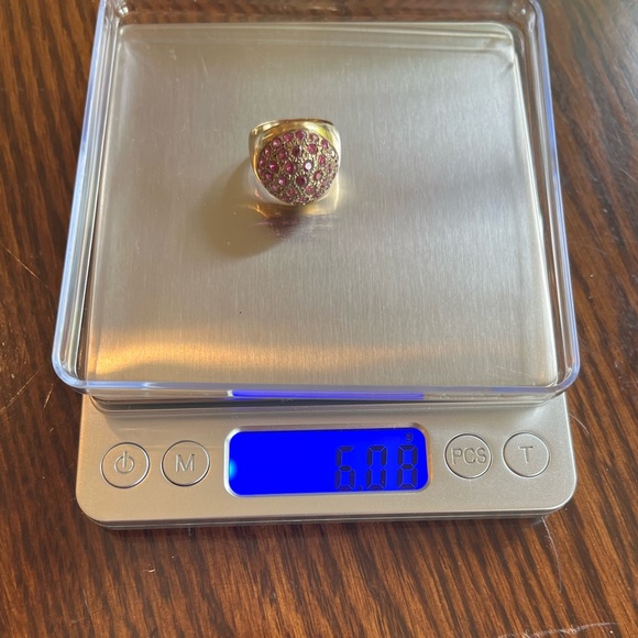 14K Gold Ruby Estate Ring - Picture 13 of 16